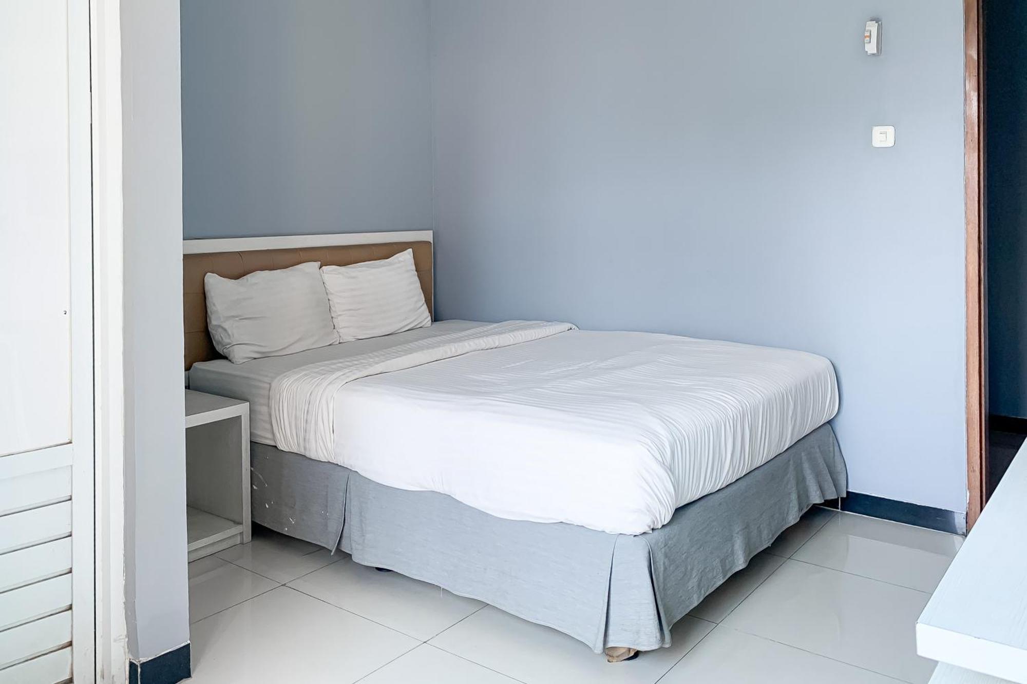 Karins Guesthouse Syariah Redpartner Bandung Ngoại thất bức ảnh