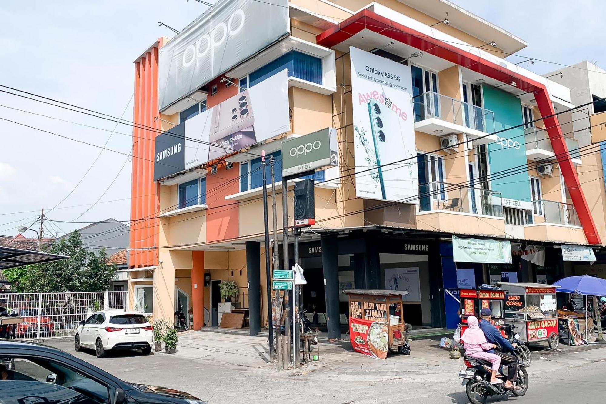 Karins Guesthouse Syariah Redpartner Bandung Ngoại thất bức ảnh
